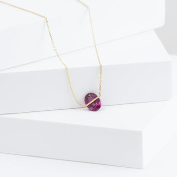 Band one-of-a-kind oval grape garnet necklace