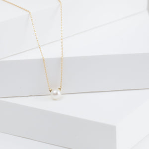 Cat akoya pearl necklace