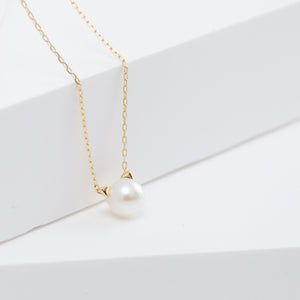 Cat akoya pearl necklace