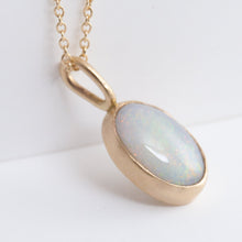 Load image into Gallery viewer, Gallery opal necklace
