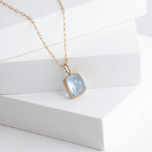 Load image into Gallery viewer, Gallery rectangle moss aquamarine necklace
