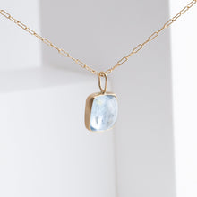 Load image into Gallery viewer, Gallery rectangle moss aquamarine necklace
