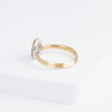 Load image into Gallery viewer, Tulle antique champagne diamond ring
