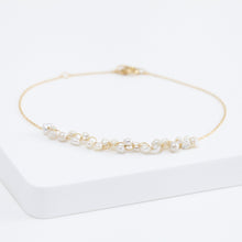 Load image into Gallery viewer, Sazare pearl chain bracelet
