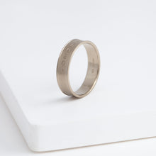 Load image into Gallery viewer, Serial Number 4.8mm ring
