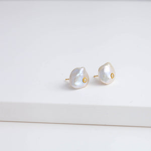 Small petal studs with diamonds