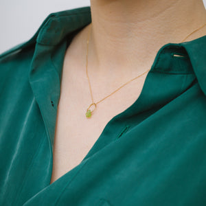 Rough stone peridot pendant