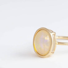 Load image into Gallery viewer, Opal Floating ring B
