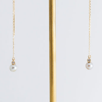 Baby Akoya pearl single pearl diamond drop earrings - Kolekto 