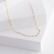 Load image into Gallery viewer, Heart chain long necklace (rose gold)
