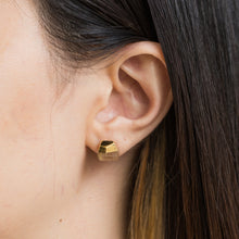 Load image into Gallery viewer, Rock rutilated quartz earrings - Kolekto 
