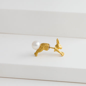Bunny through earring - Kolekto 